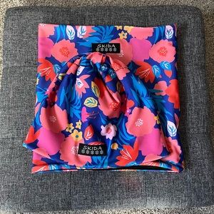 Skida Alpine Hat and Gaiter